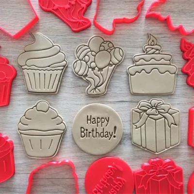 Découpeurs de biscuits Happy Birthday
