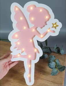 Veilleuse LED en bois - Forme de "Fée"